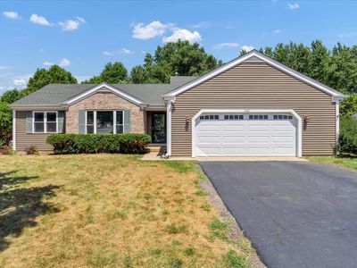 Property at 700 Woodbine Ln, Marengo, IL