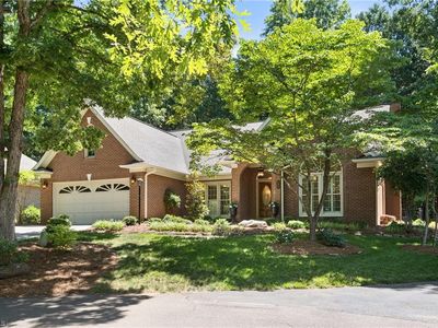 127 Wellesborough Rd