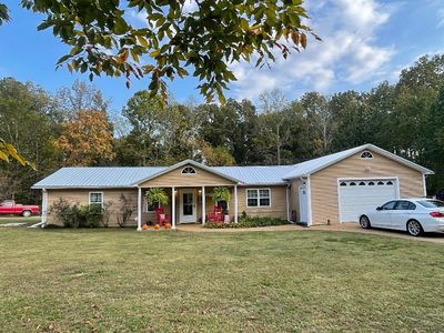 1370 Old Union Rd