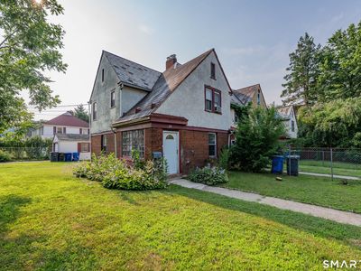 250 Hillside Avenue
