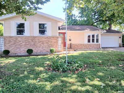 65 Lambert Ln