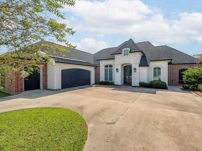 104 Olivia Dr