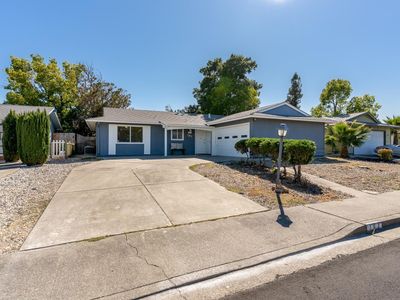 187 Isle Royale Circle