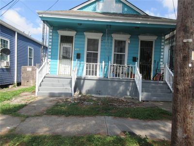 433-35 S Lopez St