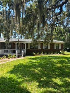 1941 Sycamore Ln