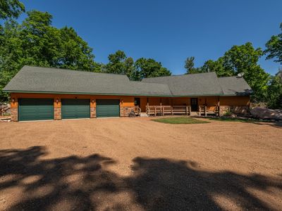 W11328 Northwoods Ln