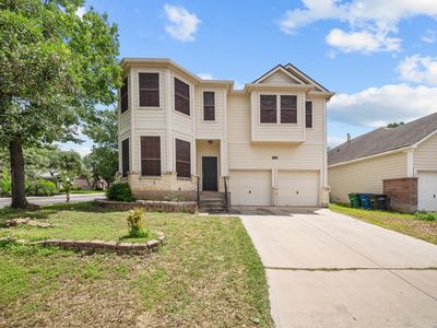 8735 N Sarasota Woods