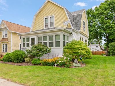 113 E Beacon Ave