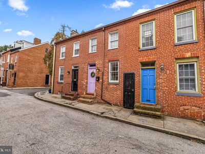5 E Hamburg St