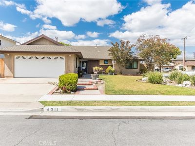 4311 Emerald Cir