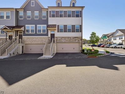 1 Periwinkle Ln