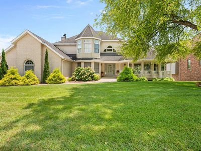 4211 Greenbriar Drive
