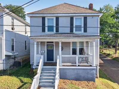 1000 Early St
