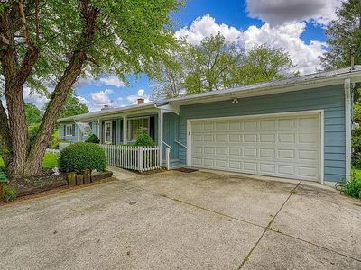 163 Burlington Rd