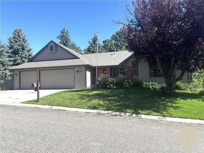 2885 Jennie Ln