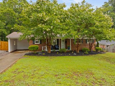 11 Ardmore Dr