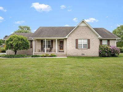 158 Courtnea Ln