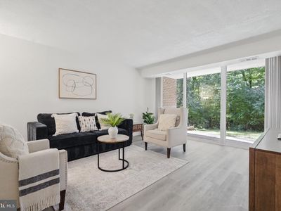 1412 Northgate Sq Unit 1B