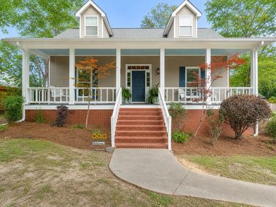 207 Kensington Dr