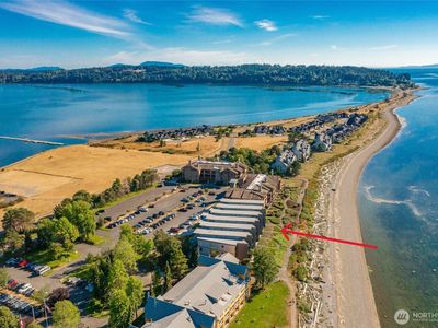 9545 Semiahmoo Parkway #201