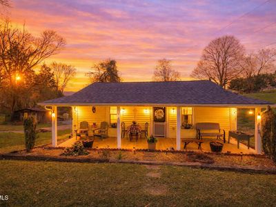 Property at 517 Cherokee Dr, Mt Carmel, TN