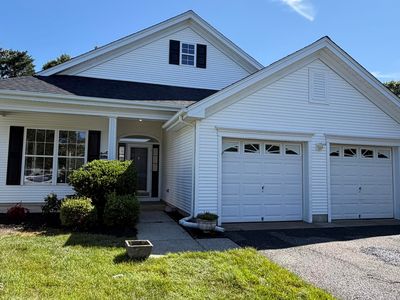 42 Greenways Lane