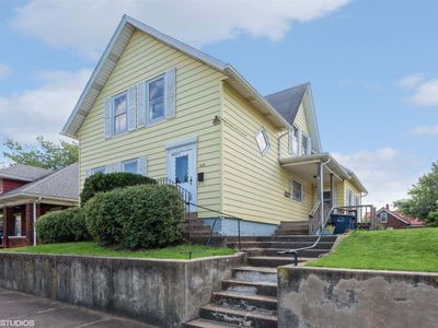 319 Pearl St