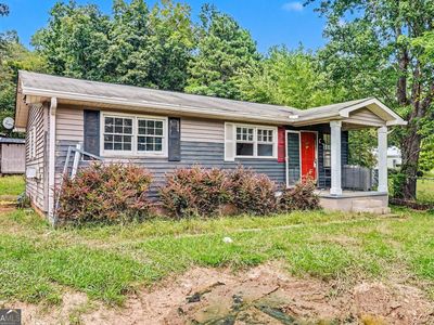Property at 512 Donahoo Rd SE, Silver Creek, GA