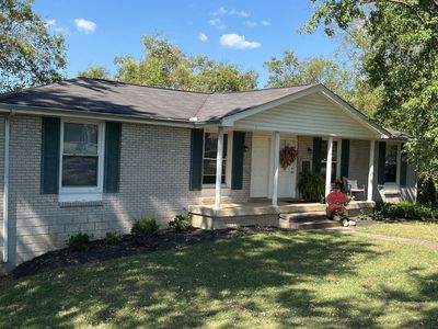 2716 Donna Hill Dr