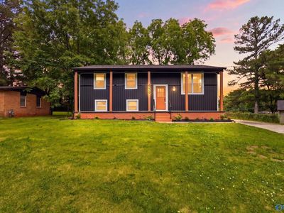 439 N Edgemont Cir NW