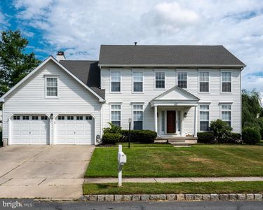 117 Lucerne Blvd