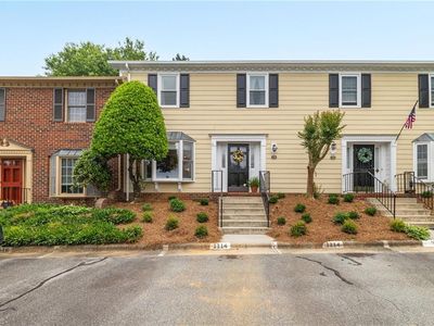 1114 Birch Tree Way