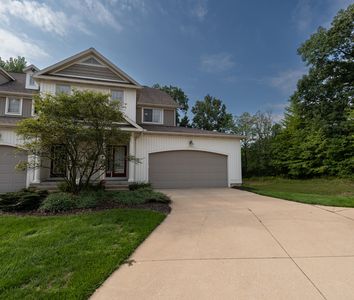 4786 Shade Leaf Ln SE