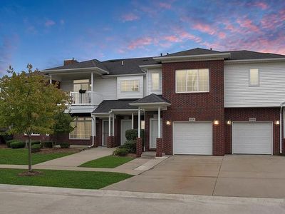 5878 Acorn Ln