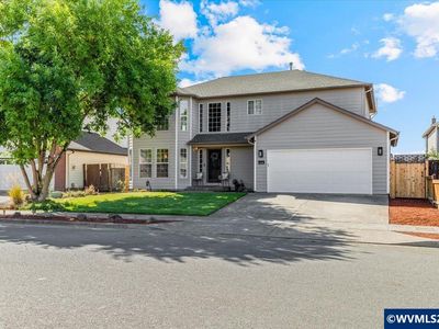 4468 Farm Field Ave NE