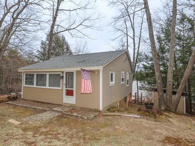 44 W Huntress Pond Road