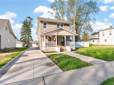 363 Seeley Ave
