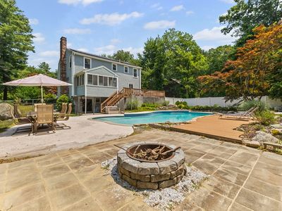 17 Shagbark Rd