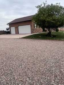 777 E Woodleaf Dr