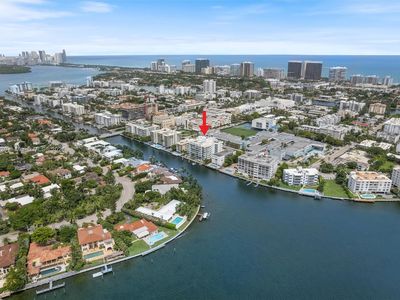 9400 W Bay Harbor Dr APT 402