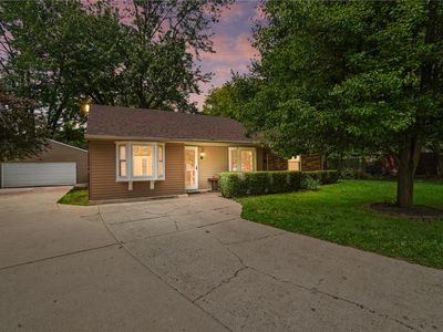 Property at 19 Angela Dr, Germantown, OH