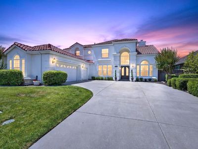 4686 Pine Valley Cir