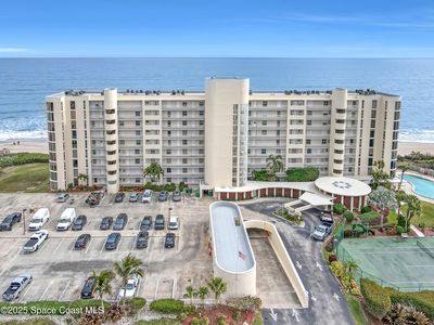 2225 Highway A1a APT 302