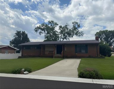 710 Peace Haven Dr