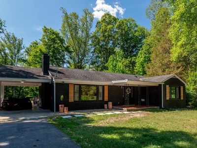 12081 Laplata Rd
