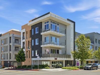 287 Llano De Los Robles Ave Unit 9