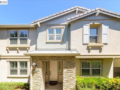 2792 Alliston Loop