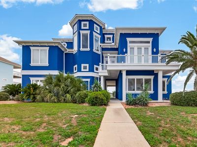 20719 E Sunset Bay Dr