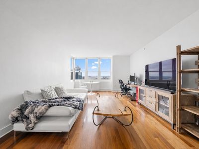 88 Morgan St APT 4107