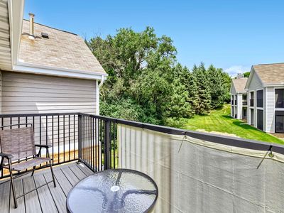 Property at 6010 Chasewood Pkwy APT 206, Minnetonka, MN